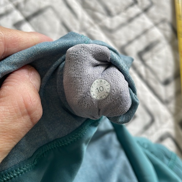 Lululemon Laser Speed Train Shorts 4.5” - Picture 8 of 11